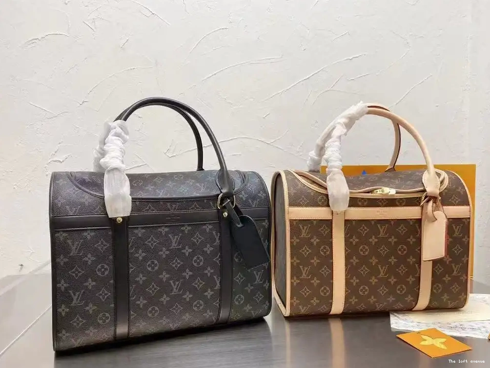 CUSTOM PET BAG LV 0524